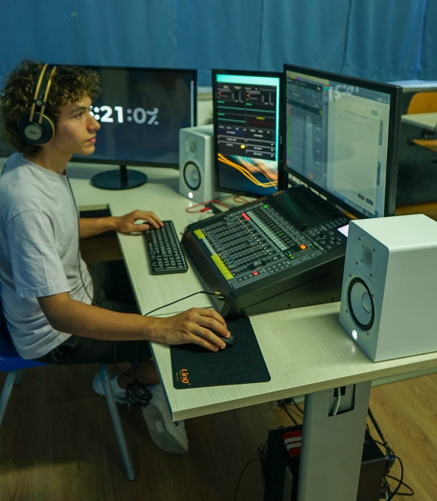 Li.Fe Radio